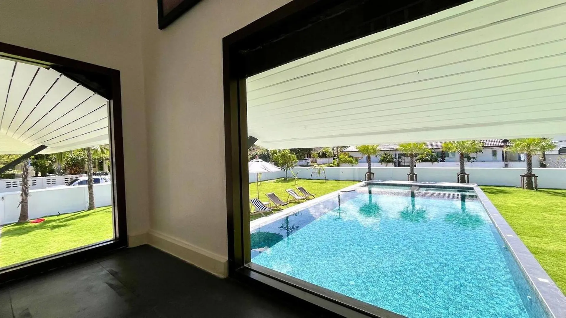 Khaolak Home - Large 16 Meters Lap Swimming Pool With 500Mbps Private Wifi Khao Lak