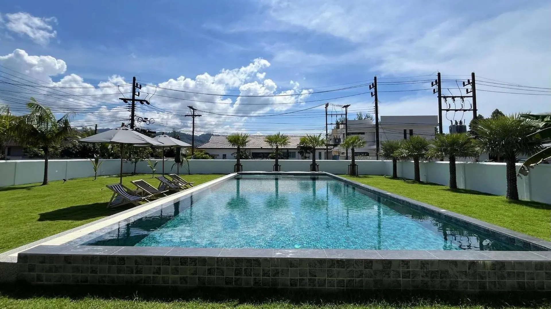 Khaolak Home - Large 16 Meters Lap Swimming Pool With 500Mbps Private Wifi Khao Lak Thailand