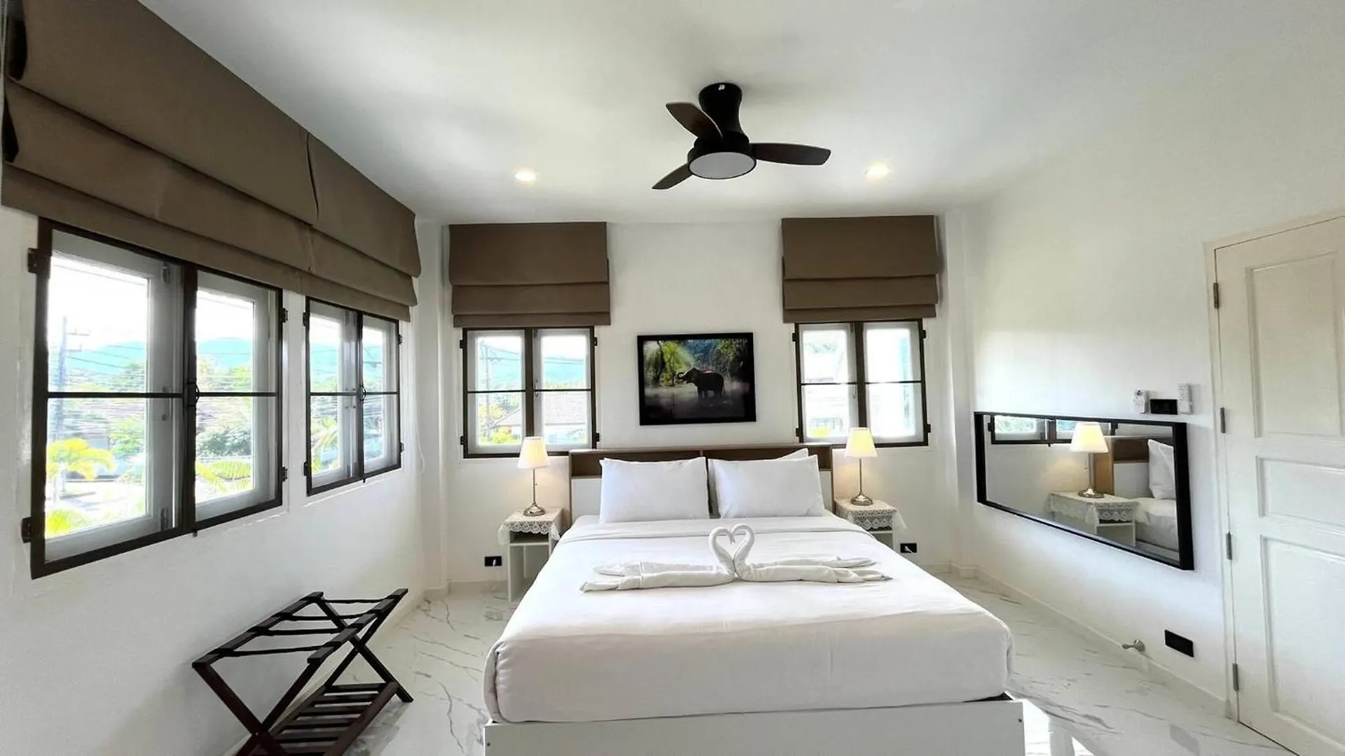 Khaolak Home - Large 16 Meters Lap Swimming Pool With 500Mbps Private Wifi Khao Lak 0*,  Thailand